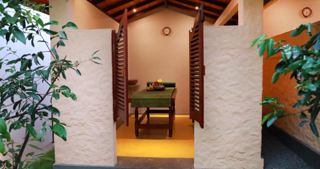 Terrace Garden Ayurveda Resort เวลิกามา ภายนอก รูปภาพ