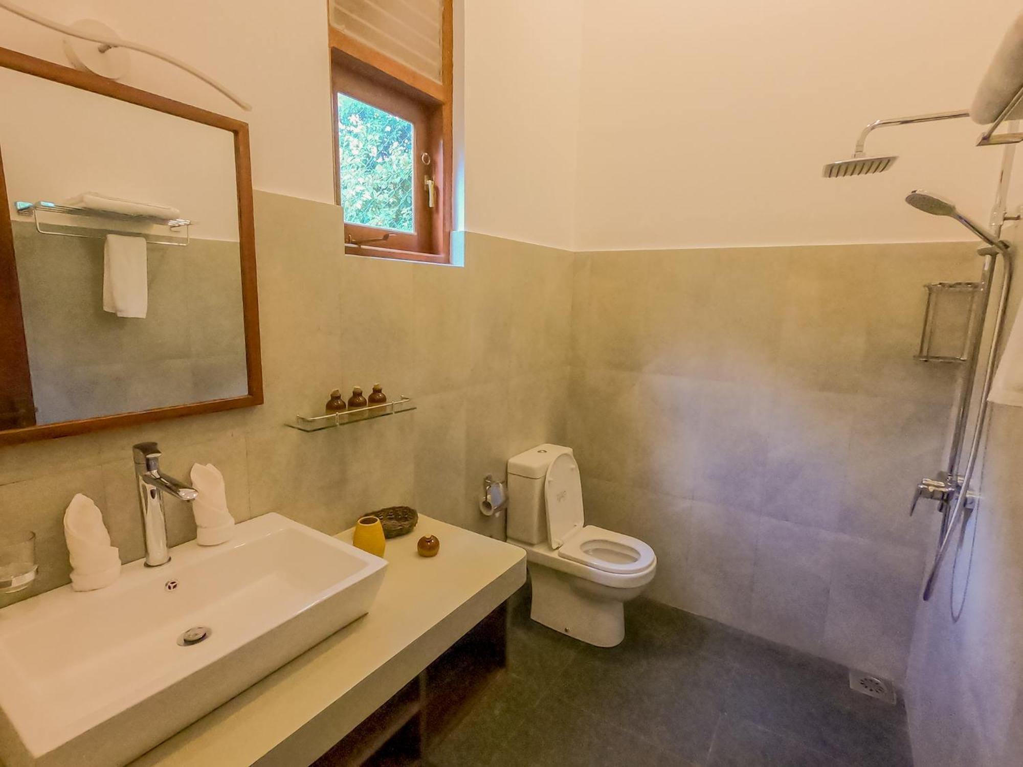Terrace Garden Ayurveda Resort เวลิกามา ภายนอก รูปภาพ