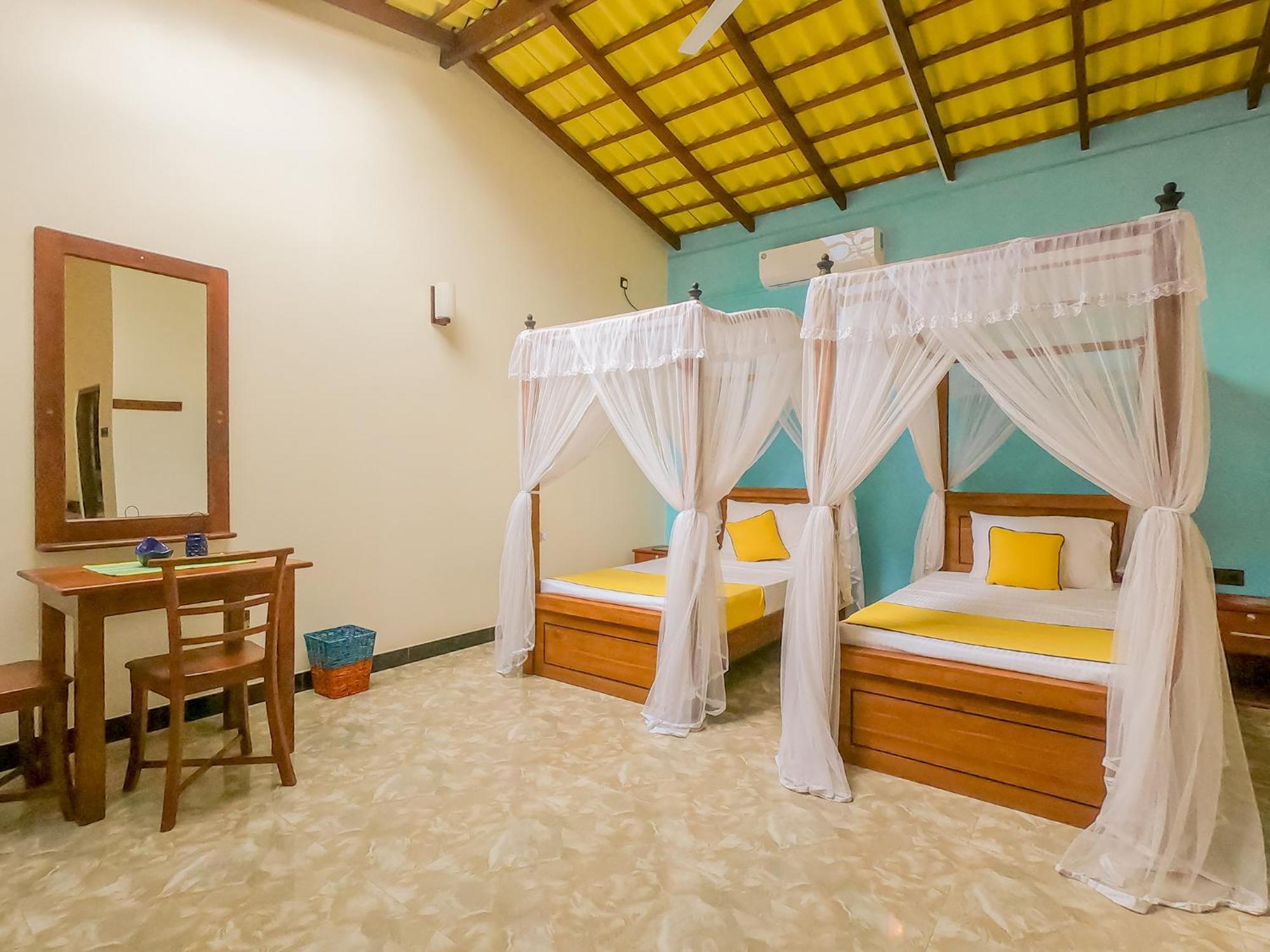 Terrace Garden Ayurveda Resort เวลิกามา ภายนอก รูปภาพ