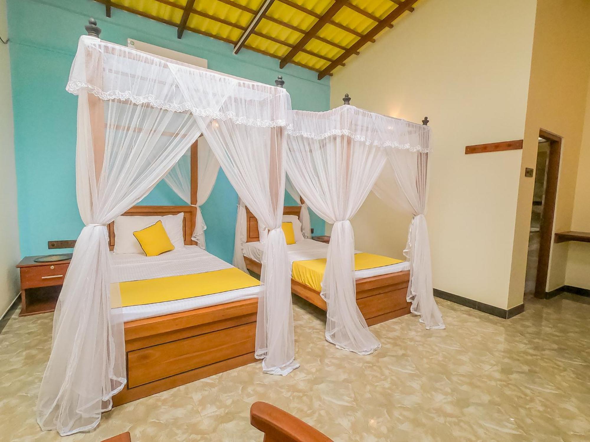 Terrace Garden Ayurveda Resort เวลิกามา ภายนอก รูปภาพ