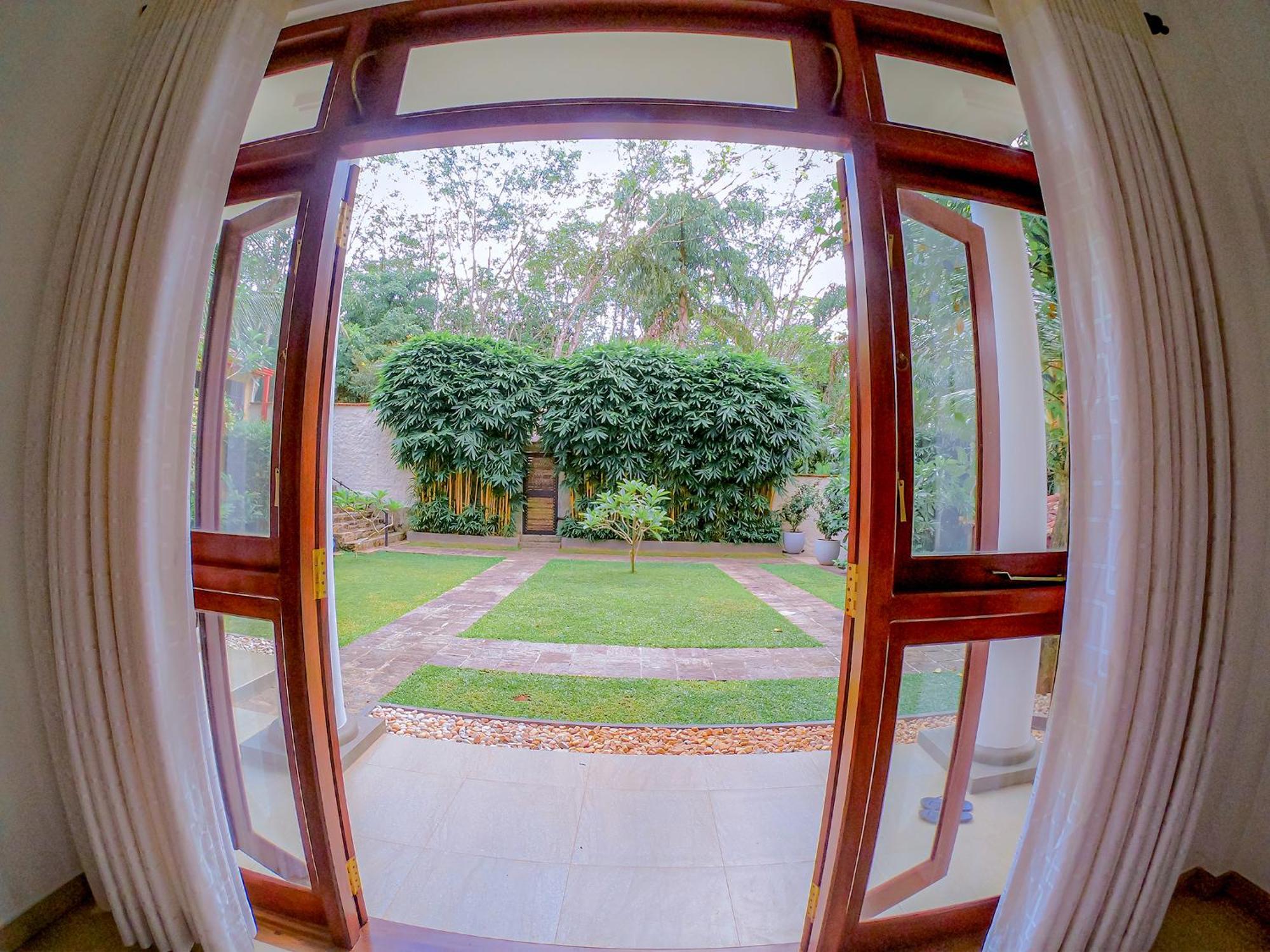 Terrace Garden Ayurveda Resort เวลิกามา ภายนอก รูปภาพ